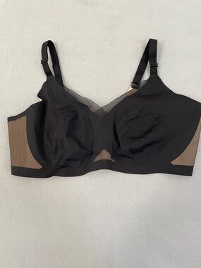 HONEYLOVE CrossOver 3X Wireless Mesh-Panel Bra Convertible Straps Smoothing